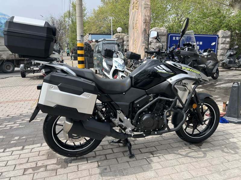 二手豪爵铃木DL250