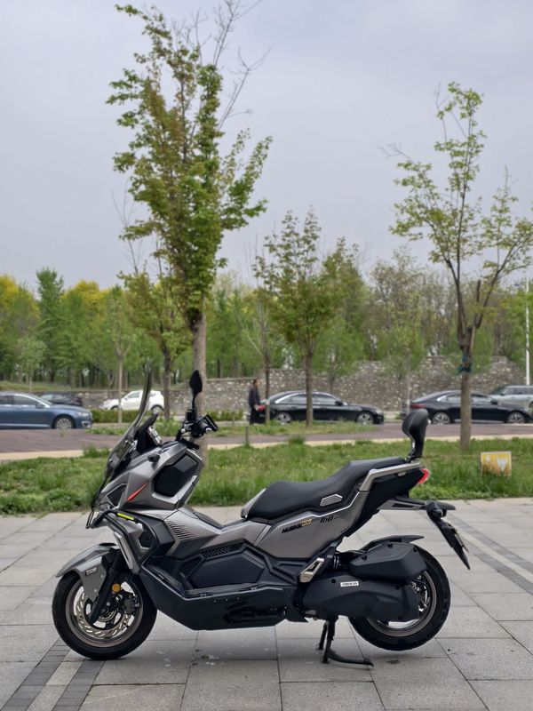 二手三阳哈士奇 Husky ADV150