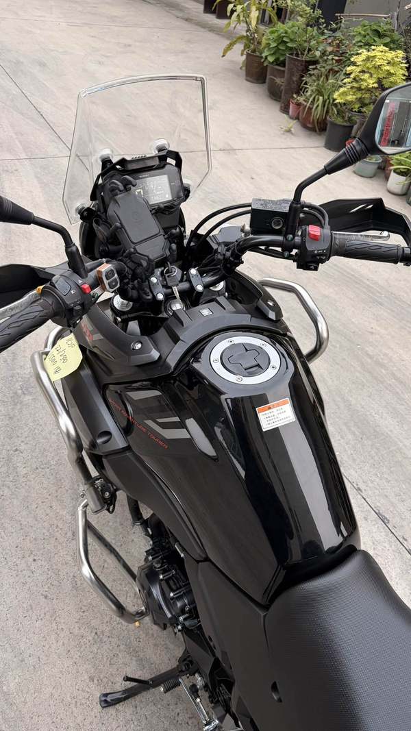 二手豪爵铃木DL250