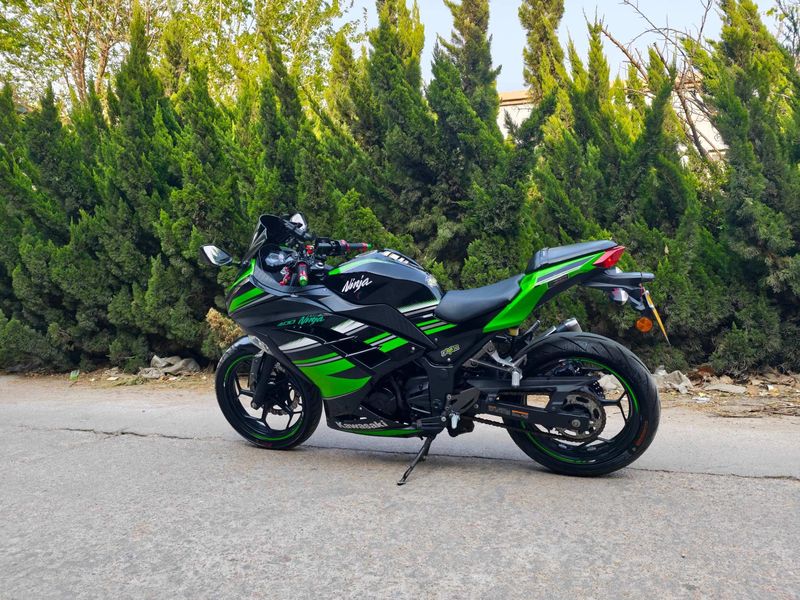 二手川崎Ninja 250