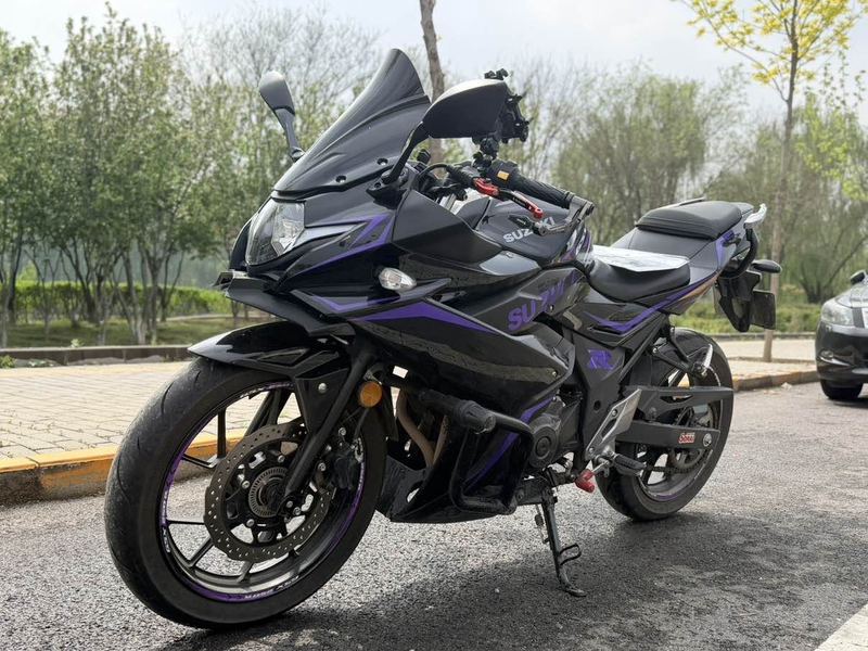 二手豪爵铃木GSX250R