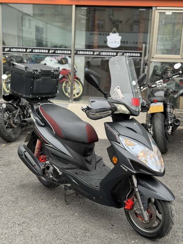 二手光阳弯道情人150 KCC