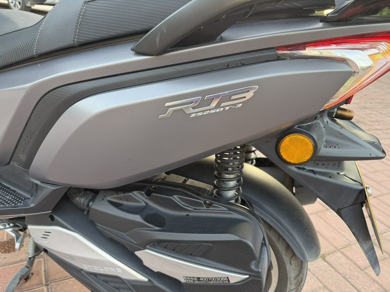 二手赛科龙睿途 RT3