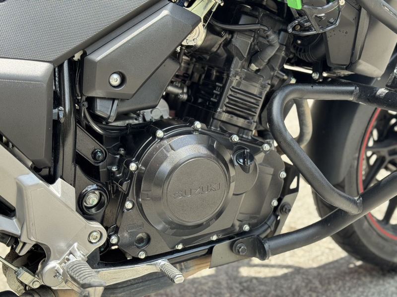 二手豪爵铃木DL250