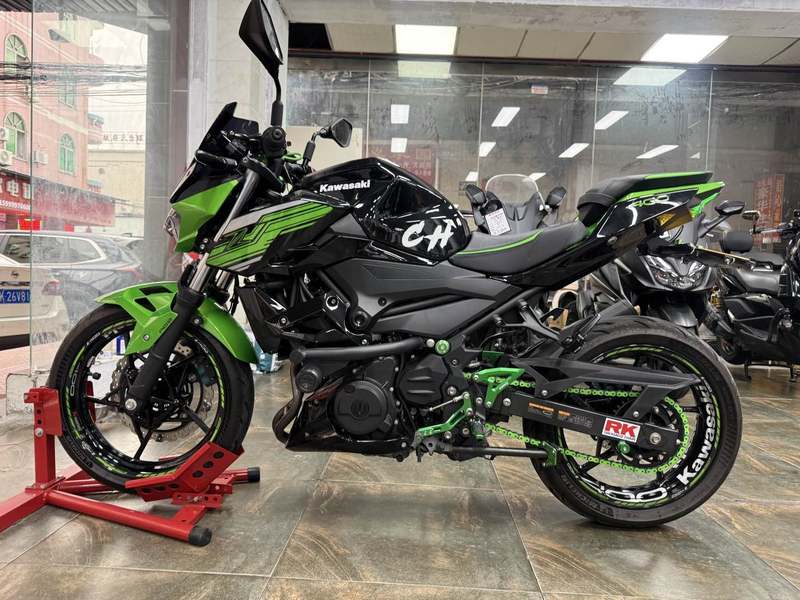 二手川崎Z400