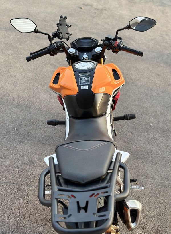 二手五羊本田CB190R 暴锋眼