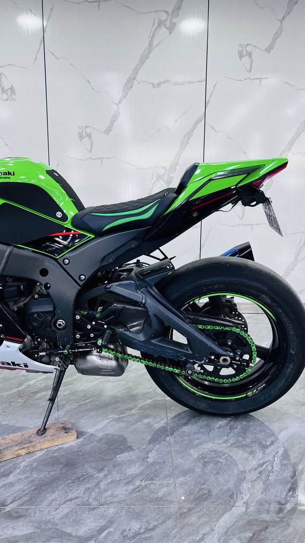 二手川崎Ninja ZX-10R