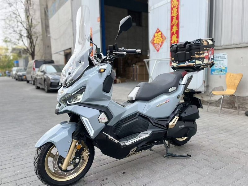 二手三阳哈士奇 Husky ADV150