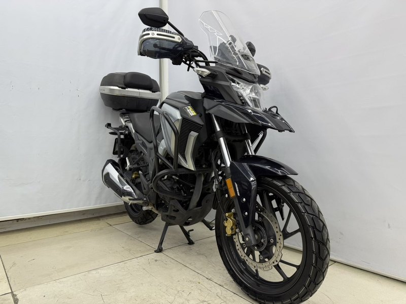 二手五羊本田猛鸷 CB190X