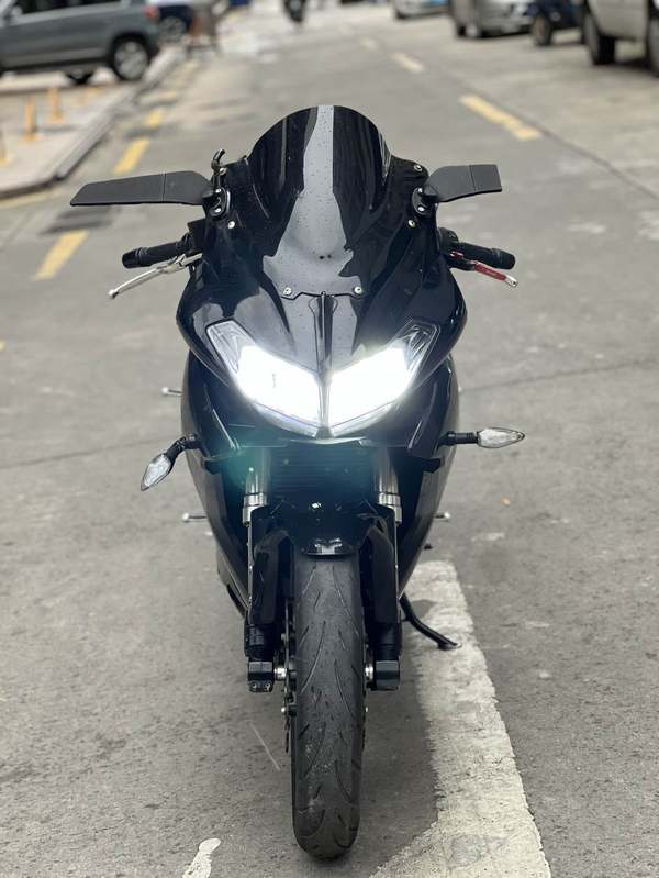 二手贝纳利龙卷风 Tornado 302R