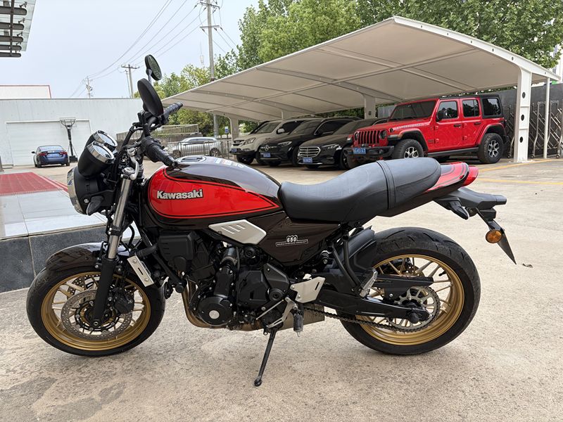 二手川崎Z650RS