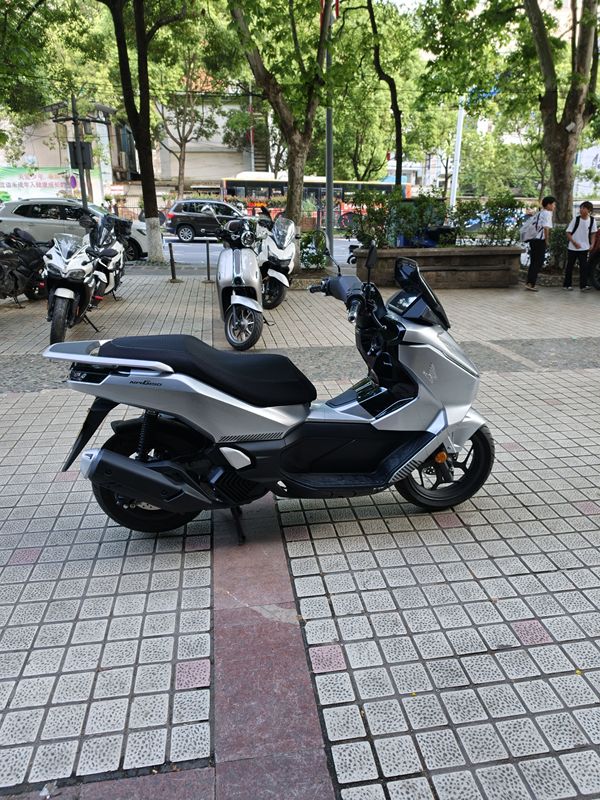 二手五羊本田NWG150