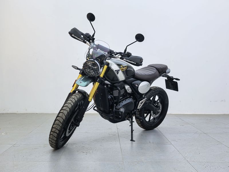 二手凯旋Scrambler 400 X