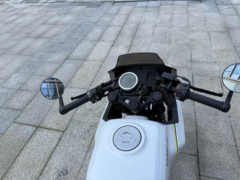 二手春风XO狒狒