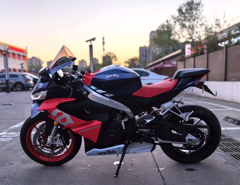 二手阿普利亚RS 660 