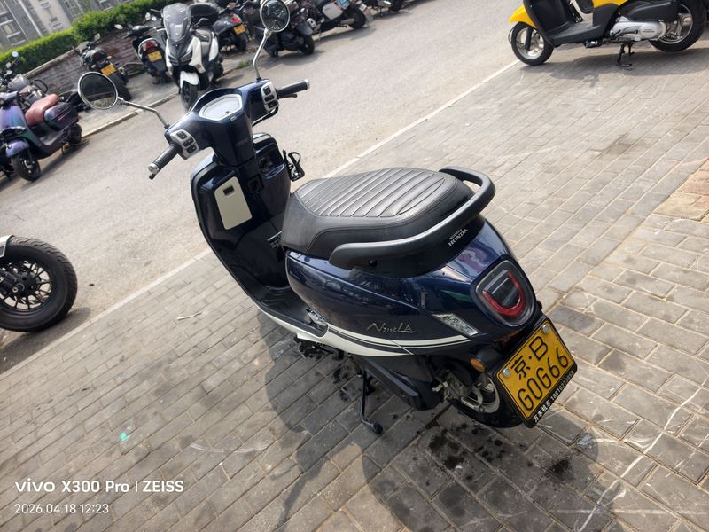 二手新大洲本田NS125LA