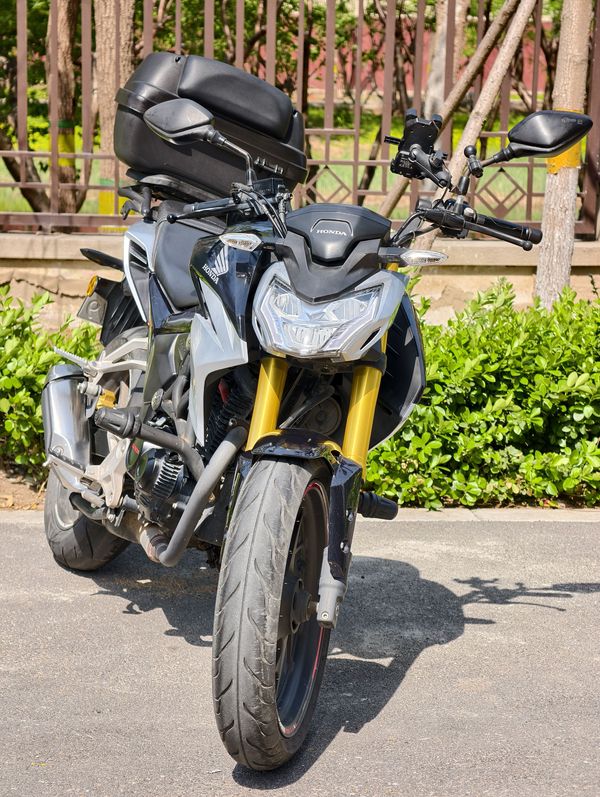 二手五羊本田CB190R 暴锋眼
