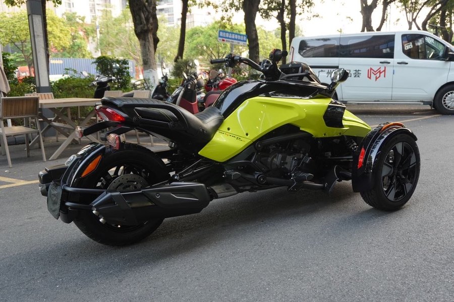 二手庞巴迪Spyder F3 