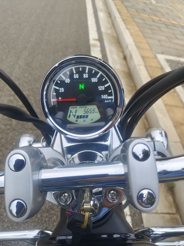 二手豪爵GZS150