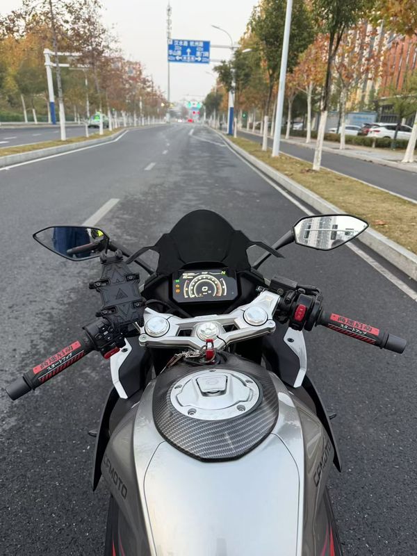 二手春风250SR