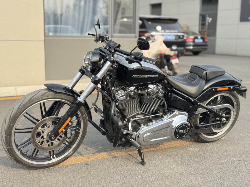 二手哈雷戴维森突破者 Breakout