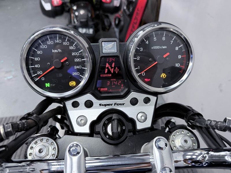 二手本田CB1300 Super Four