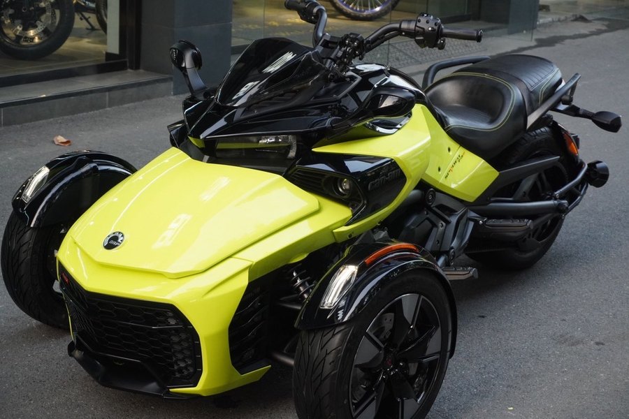 二手庞巴迪Spyder F3 