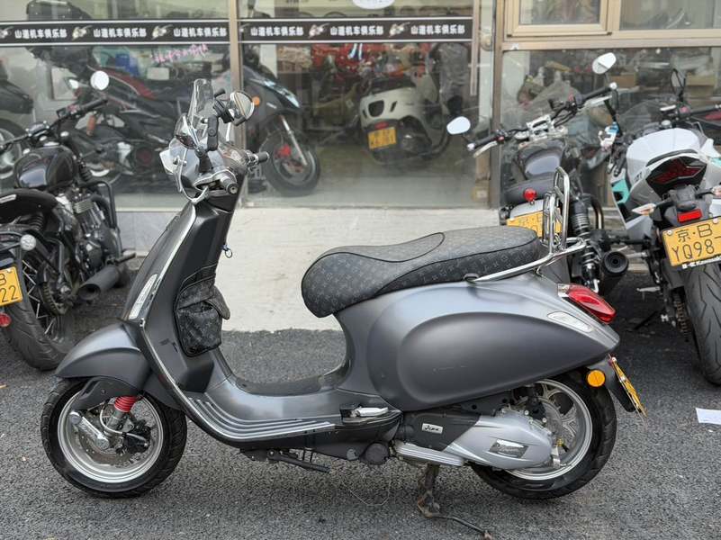 二手VESPASprint 150