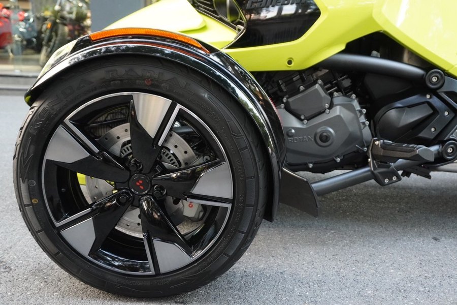 二手庞巴迪Spyder F3 