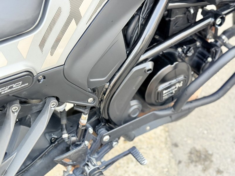 二手贝纳利幼狮 Leoncino 250