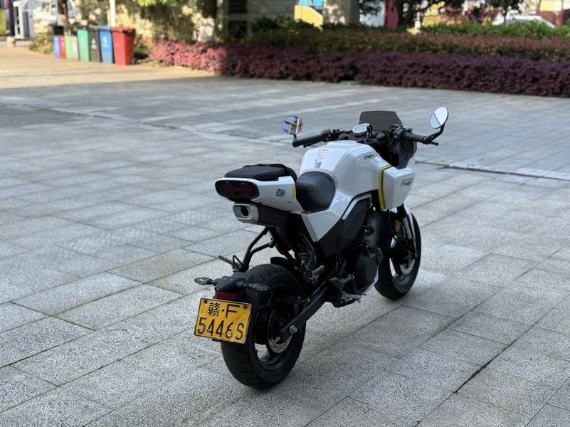 二手春风XO狒狒