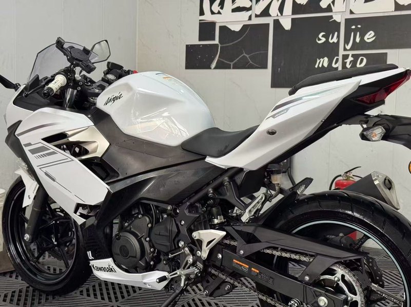 二手川崎Ninja 400