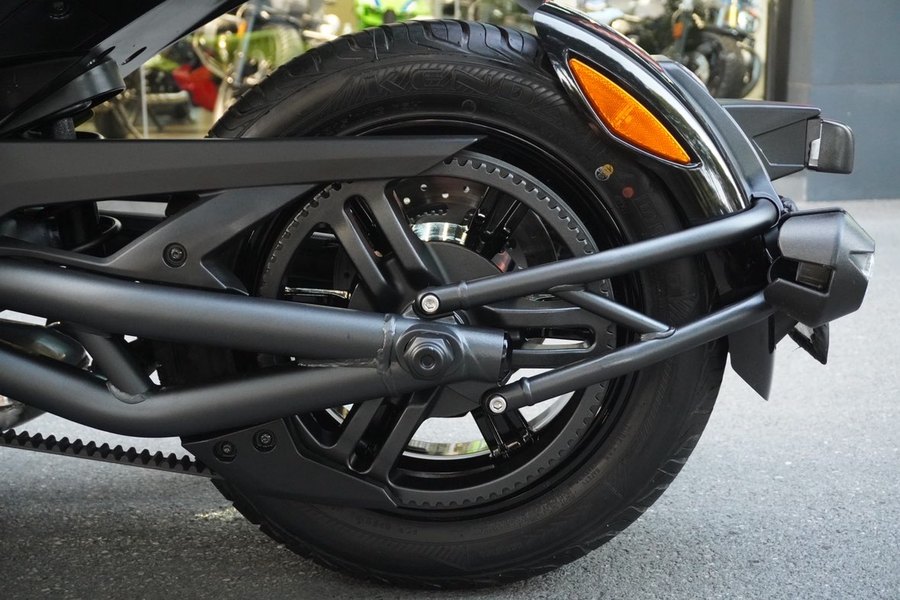 二手庞巴迪Spyder F3 