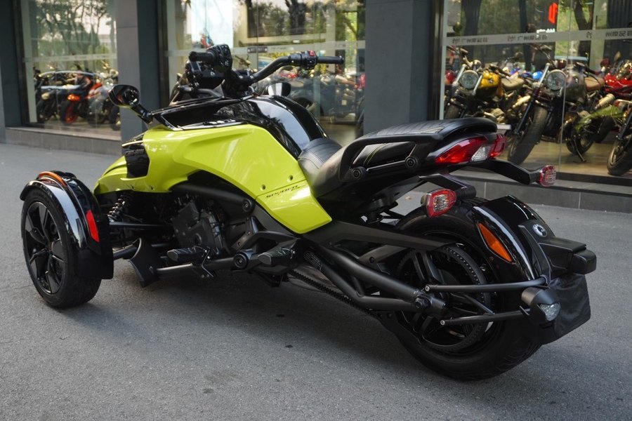 二手庞巴迪Spyder F3 