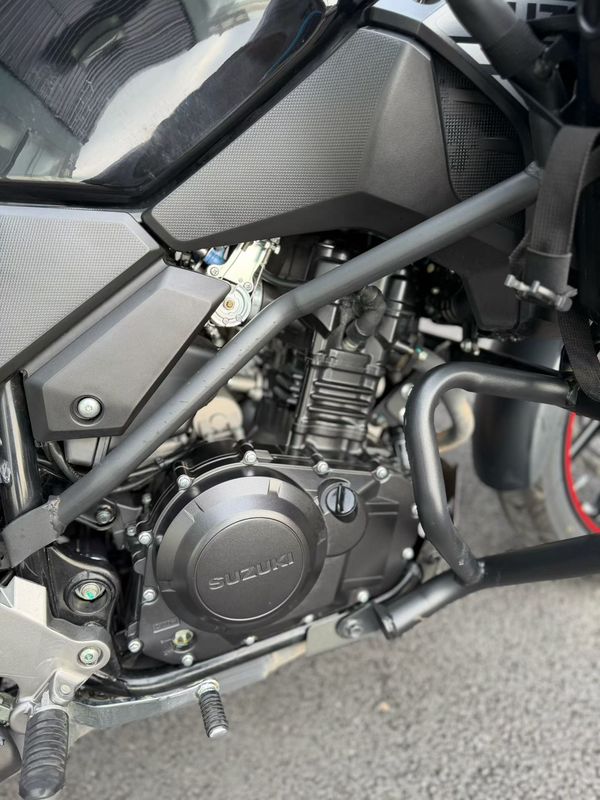 二手豪爵铃木DL250