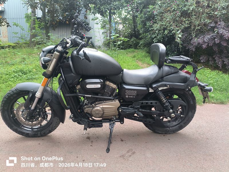 二手QJMOTOR闪300
