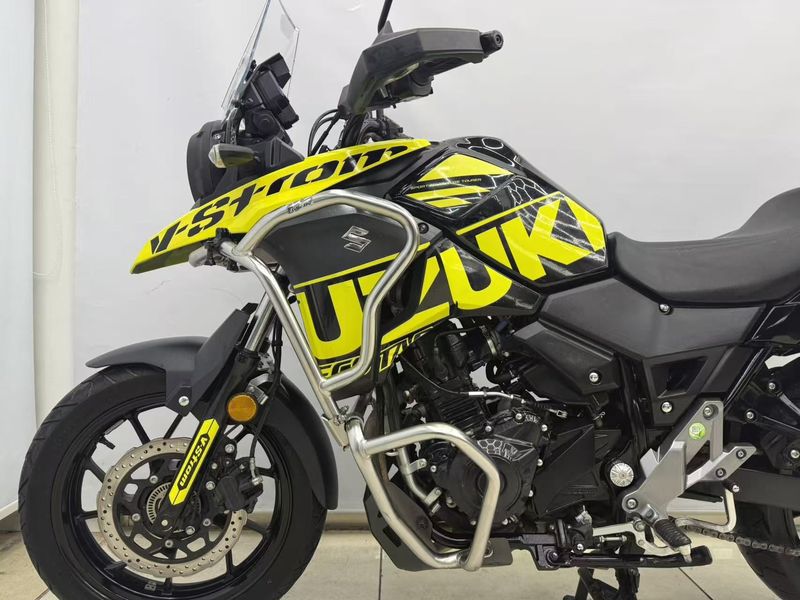 二手豪爵铃木DL250