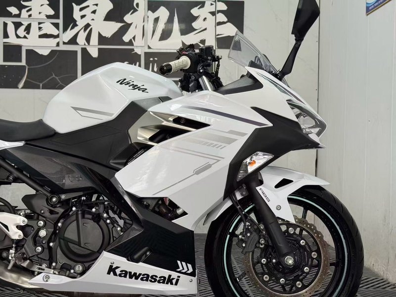 二手川崎Ninja 400
