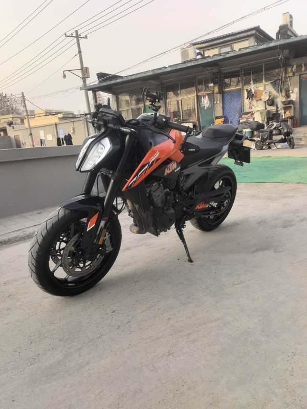 二手KTMR2R790 Duke