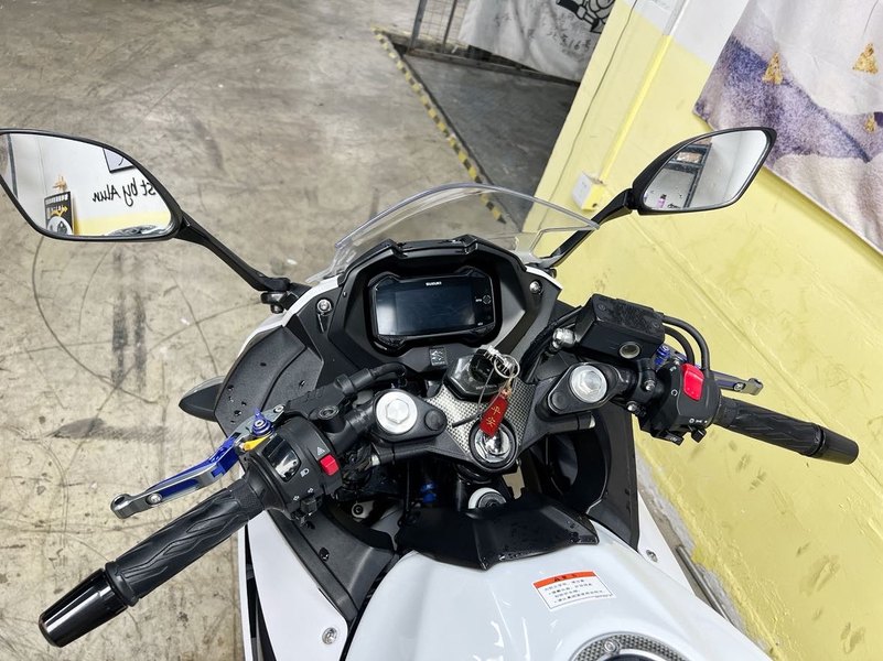 二手豪爵铃木GSX250R