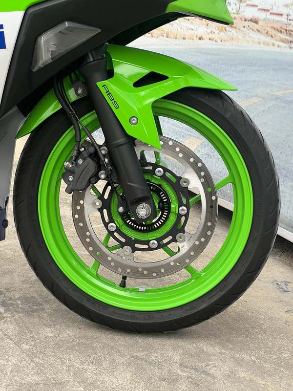 二手川崎Ninja 500