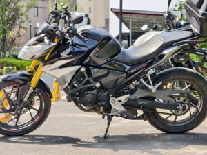 二手五羊本田CB190R 暴锋眼