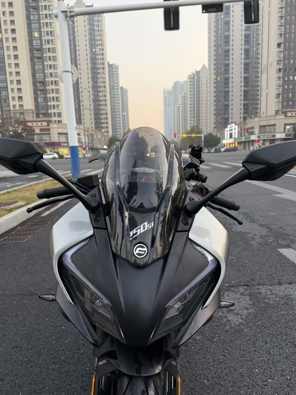 二手春风250SR