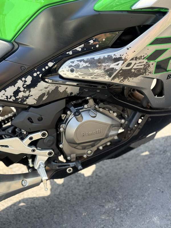 二手贝纳利龙卷风 Tornado 402R