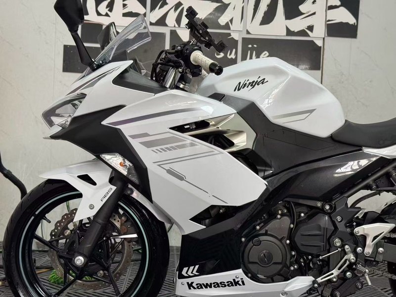 二手川崎Ninja 400