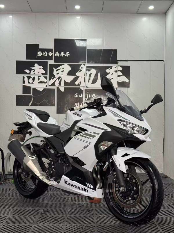 二手川崎Ninja 400
