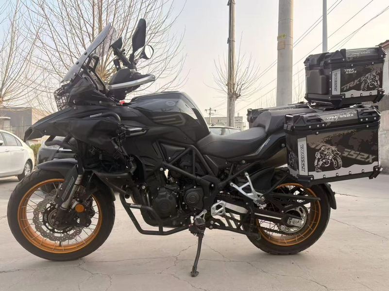 二手贝纳利TRK552