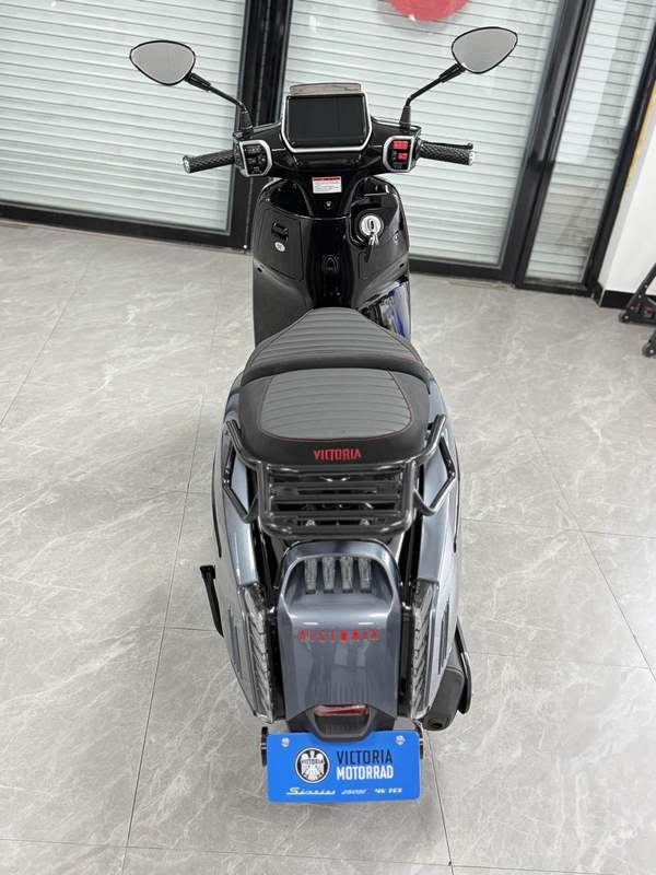 二手维多利亚Sixties 250Si