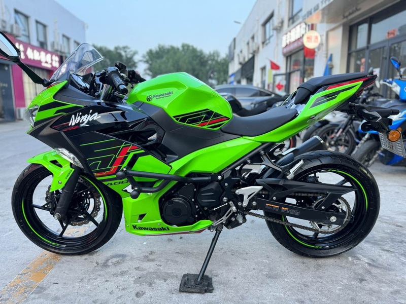 二手川崎Ninja 400