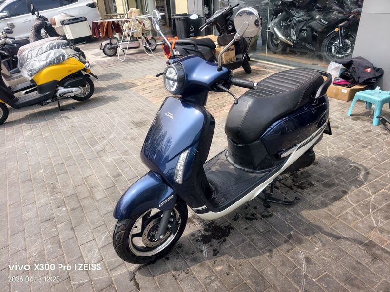 二手新大洲本田NS125LA